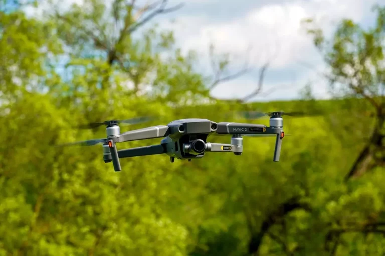 Dji air 8 - recenzja drona dla średniozaawansowanych użytkowników