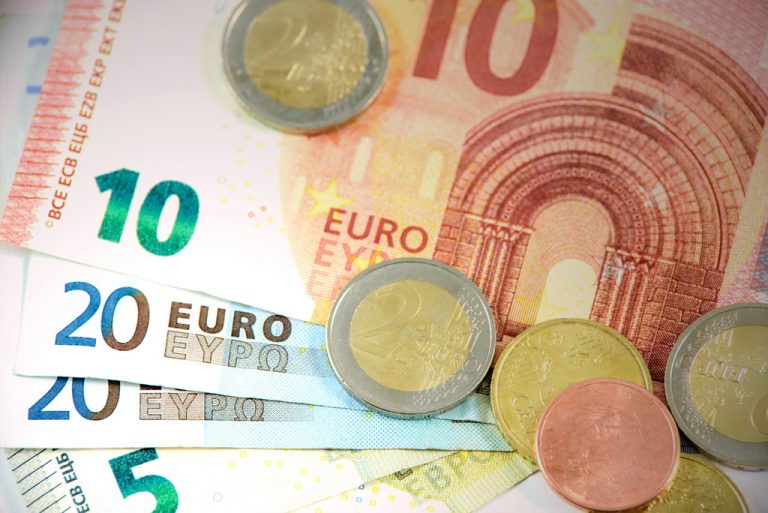 Jakie zmiany w kredytach hipotecznych czekają nas w 2025 roku w krakowie?